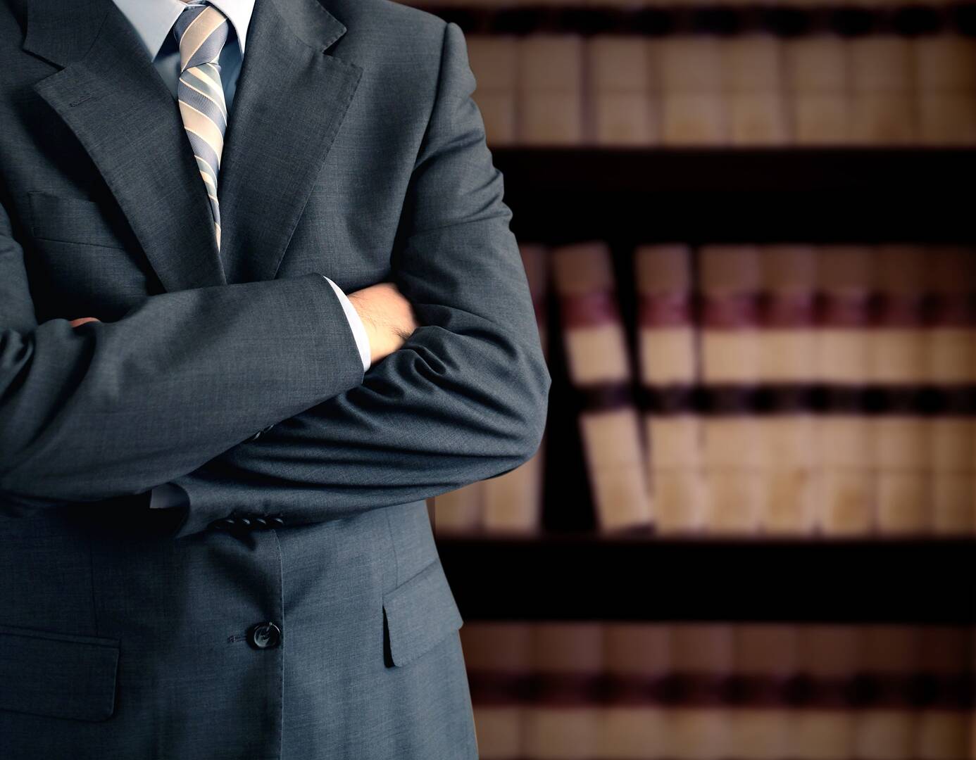 Law Office of Carlos Molinar logo