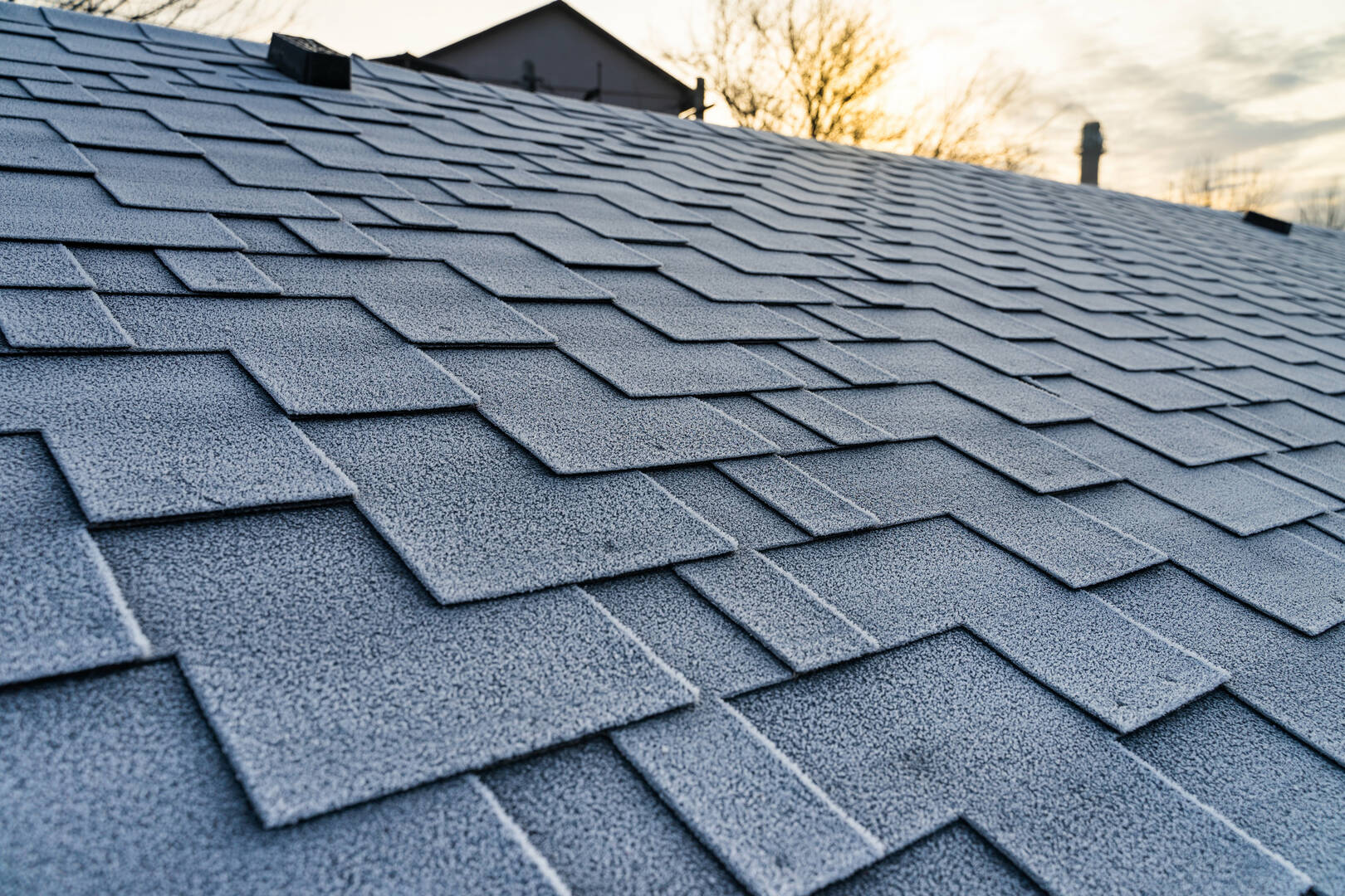 Earl Hayes Roofing & Remodeling logo